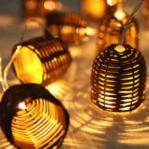 à prix d'occasion Lumisky Guirlande Lumineuse Solaire Rotin Beige 3.8M 15
