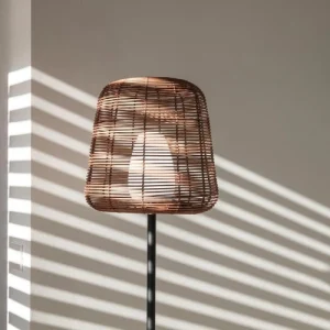 à prix très bas Lumisky Lampadaire Ext Filaire Polyrotin Bois Foncé H150CM 15